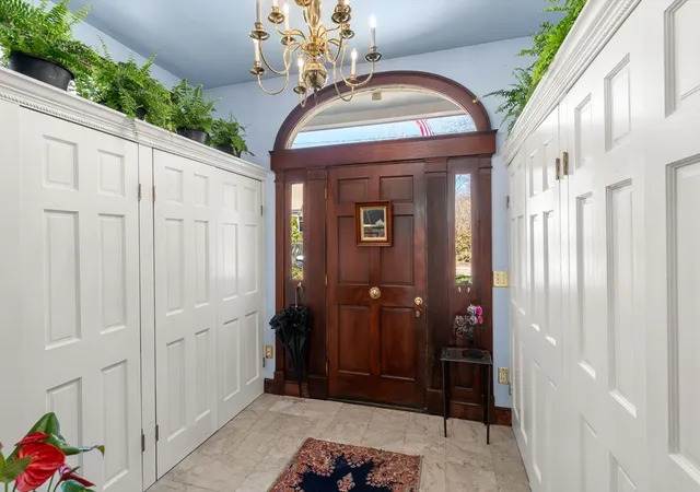 3rd image of 249 High St, Duxbury, MA 02332 | MLS# 73508919