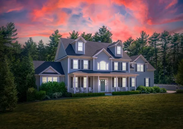 Homes for sale in Canton, MA | 30 Horseshoe Ln, Canton, MA 02021 | MLS# 73549055