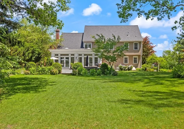 Homes for sale in Westford, MA | 2 Shipley Cir, Westford, MA 01886 | MLS# 73533964