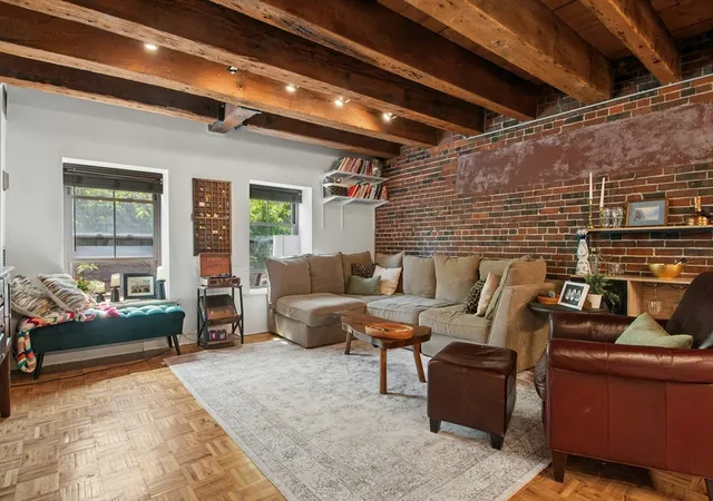Homes for sale in Boston, MA | 120 Commercial St, Boston, MA 02109