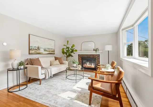 3rd image of 51 Pine Hill Rd, Ashland, MA 01721 | MLS# 73562935