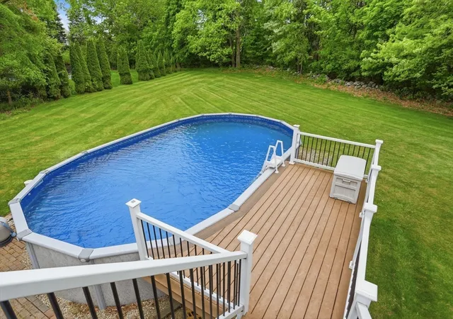 3rd image of 1 Partridge Ln, Littleton, MA 01460 | MLS# 73525400