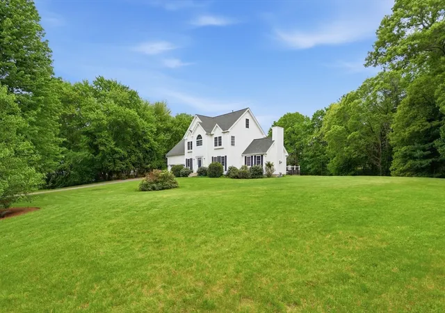 5th image of 1 Partridge Ln, Littleton, MA 01460 | MLS# 73525400