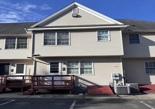 28th image of 138 Main St #6, Westfield, MA 01085 | MLS# 73553899