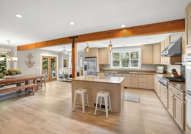 5th image of 15 Twenty First St N, Edgartown, MA 02539 | MLS# 73523165