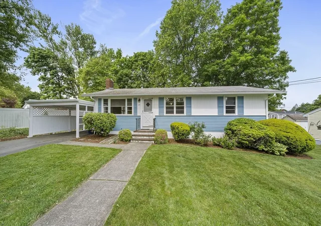 Homes for sale in Braintree, MA | 27 Cindy Ln, Braintree, MA 02184 | MLS# 73526113