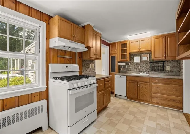 Homes for sale in Randolph, MA | 22 Milton Ter, Randolph, MA 02368 | MLS# 73540062