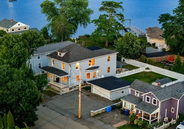 1st image of 31 Bates St, Danvers, MA 01923 | MLS# 73549368
