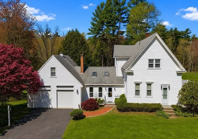 1st image of 128 Prospect Hill, Taunton, MA 02780 | MLS# 73553385