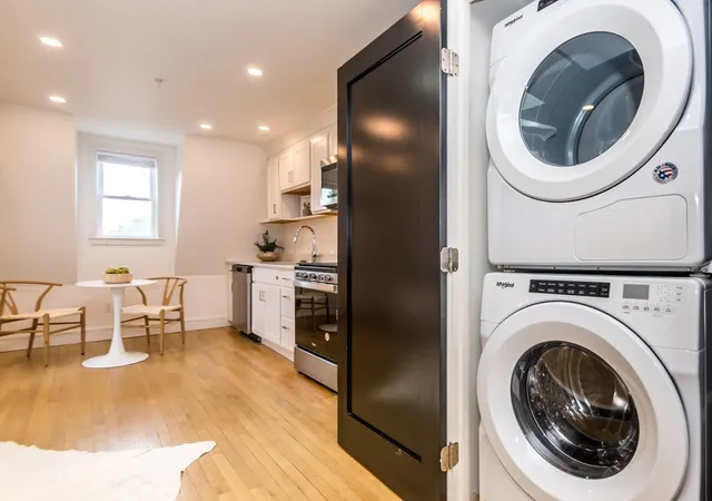 2nd image of 92 Brown St, Waltham, MA 02453
