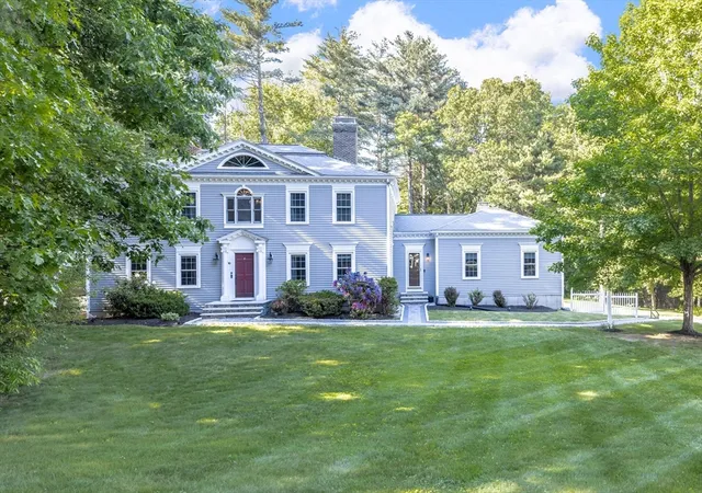 Homes for sale in Holliston, MA | 10 Winston Rd, Holliston, MA 01746 | MLS# 73530442