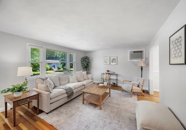 Homes for sale in North Reading, MA | 28 Orchard Dr, North Reading, MA 01864 | MLS# 73533778