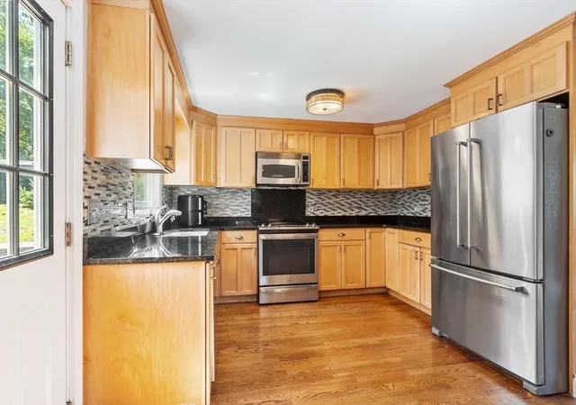 3rd image of 14 Rockwood Street, Melrose, MA 02176 | MLS# 73529452