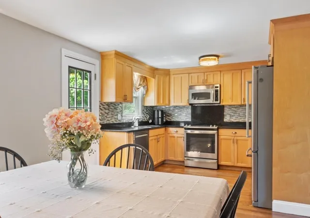 5th image of 14 Rockwood Street, Melrose, MA 02176 | MLS# 73529452