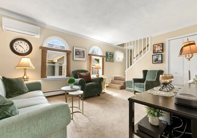 4th image of 16 Adams St, Danvers, MA 01923 | MLS# 73529315