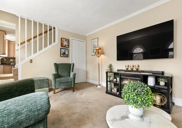 5th image of 16 Adams St, Danvers, MA 01923 | MLS# 73529315