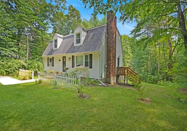 Photo 3 of Sale Pending at 57 Quaker St, Northbridge, MA 01534 | MLS# 73557138 | Listing updated on 2026-09-29