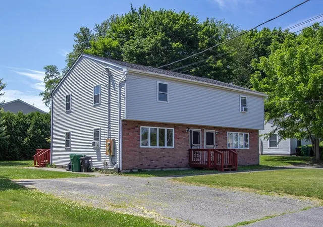 Homes for sale in Chicopee, MA | 83 Mckinstry Ave, Chicopee, MA 01013 | MLS# 73534999