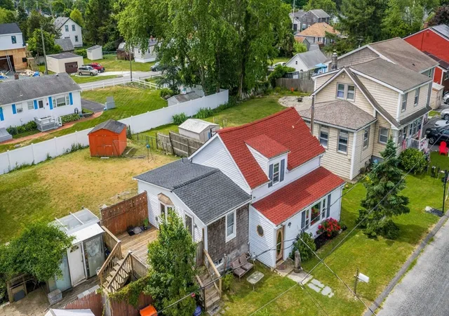 Photo 1 of Single family home for sale at 7 Wayne St, Fairhaven, MA 02719 | MLS# 73538570 | Listing updated on 2026-08-24