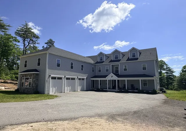 1st image of 320 Little Sandy Pond Rd, Plymouth, MA 02360 | MLS# 73531550