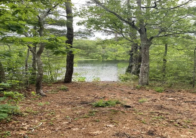 3rd image of 320 Little Sandy Pond Rd, Plymouth, MA 02360 | MLS# 73531550