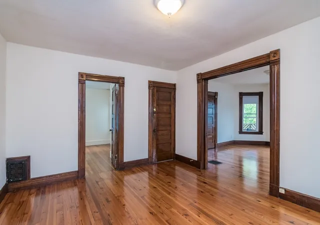 4th image of 10 Revere St, Springfield, MA 01108 | MLS# 73554747