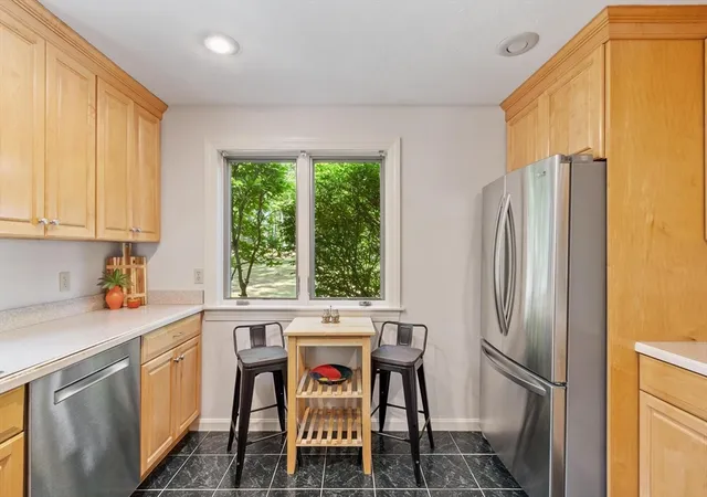 Homes for sale in Westford, MA | 77 Parkhurst Dr #77, Westford, MA 01886 | MLS# 73534119