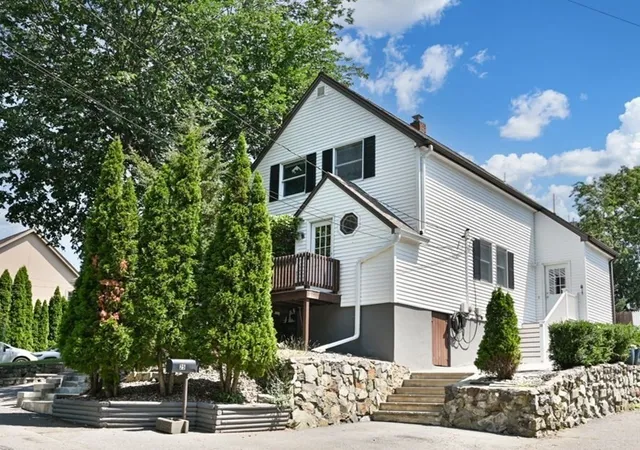 Photo 1 of Single family home for sale at 25 Ledge St, Melrose, MA 02176 | MLS# 73550671 | Listing updated on 2026-09-13