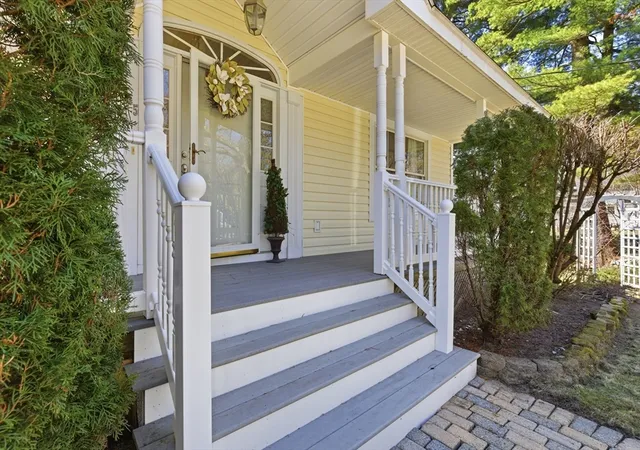 Homes for sale in North Reading, MA | 15 Nichols Street, North Reading, MA 01864 | MLS# 73498980
