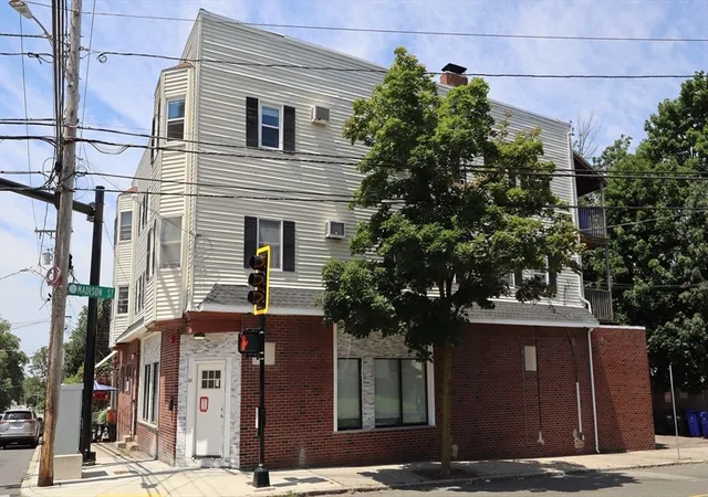 4th image of 91-95 Medford Street, Malden, MA 02148 | MLS# 73550359
