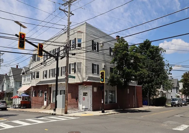 5th image of 91-95 Medford Street, Malden, MA 02148 | MLS# 73550359