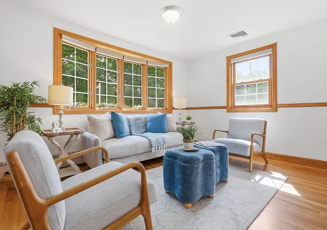 Photo 4 of Single family home for sale at 111 Nashua Rd, North Billerica, MA 01862 | MLS# 73563048 | Listing updated on 2026-09-18