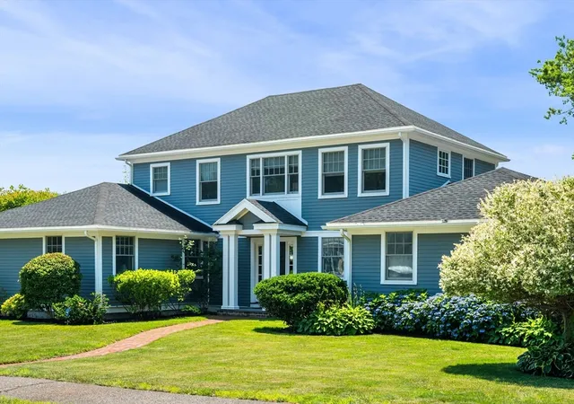 Homes for sale in Swampscott, MA | 89 Gale Road, Swampscott, MA 01907 | MLS# 73545412