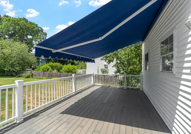 2nd image of 487 Wentworth Ave, Lowell, MA 01852 | MLS# 73549792