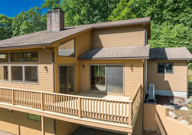 Photo 3 of Single family home for sale at 35 Old Stagecoach Dr, Monson, MA 01057 | MLS# 73554892 | Listing updated on 2026-09-07