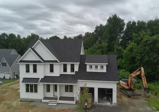 2nd image of 6 Katie Ln, Groveland, MA 01834 | MLS# 73556532