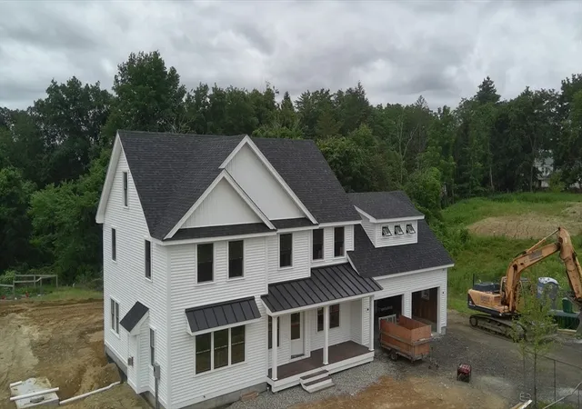 3rd image of 6 Katie Ln, Groveland, MA 01834 | MLS# 73556532