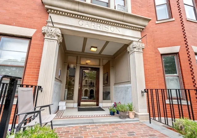 3rd image of 16 Garrison Road #7A, Brookline, MA 02445 | MLS# 73557434