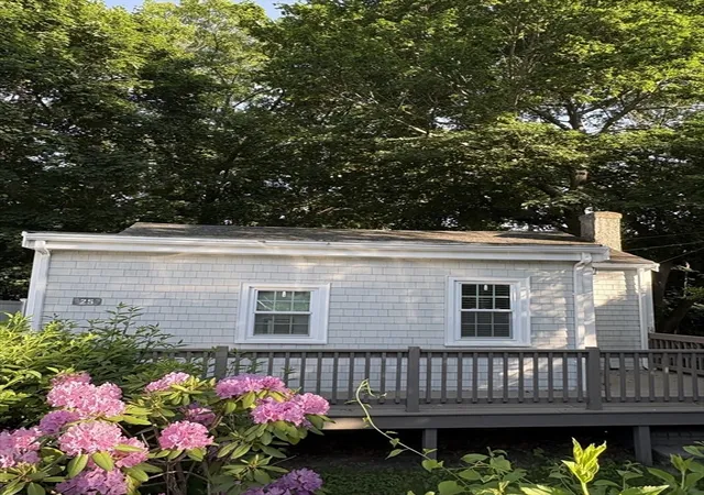 Homes for sale in Hingham, MA | 25 Gilford Road, Hingham, MA 02043 | MLS# 73530536