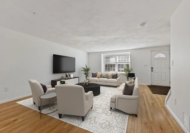 3rd image of 111 Brigham St #11B, Hudson, MA 01749 | MLS# 73558208