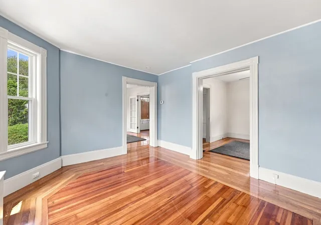 4th image of 15 Hampstead St, Lowell, MA 01852 | MLS# 73564396