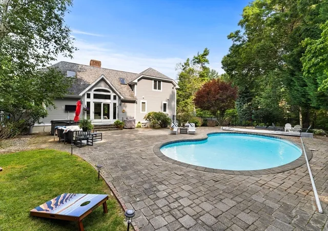 5th image of 23 Ashley Ln, Acushnet, MA 02743 | MLS# 73553299