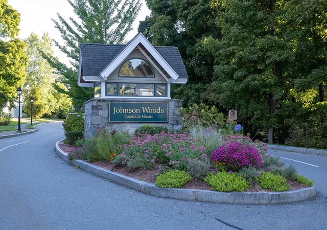 1st image of 18 Talbot Lane #18, Reading, MA 01867 | MLS# 73529917
