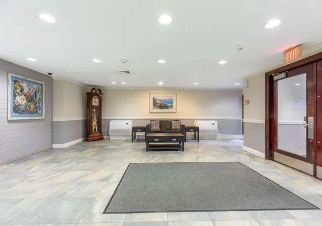 4th image of 115 W Squantum St #616, Quincy, MA 02171 | MLS# 73563034