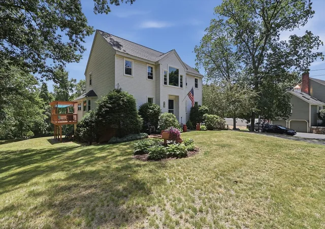 Homes for sale in Millbury, MA | 95 Mccracken Road, Millbury, MA 01527 | MLS# 73545641