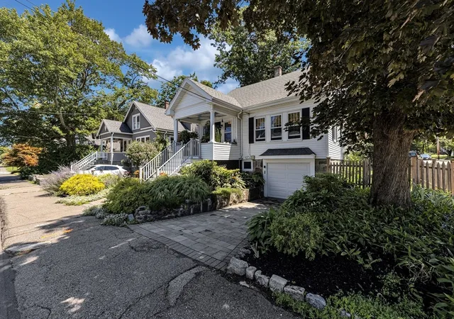 2nd image of 54 Summit St, Hyde Park, MA 02136 | MLS# 73560032