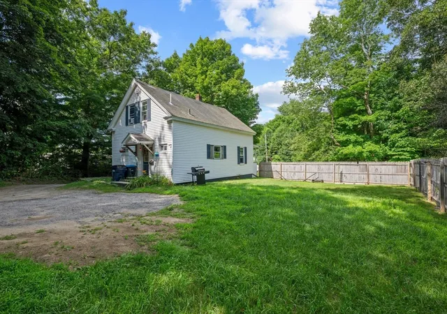 Homes for sale in Oxford, MA | 190 Main Street, Oxford, MA 01540 | MLS# 73549084