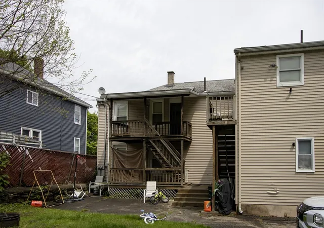 2nd image of 86 Pilgrim Ave, Worcester, MA 01604 | MLS# 73545829