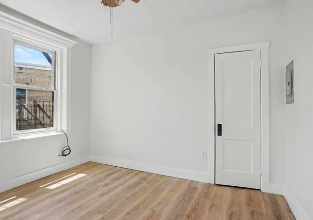 4th image of 51 Park Dr #27, Boston, MA 02215 | MLS# 73530768