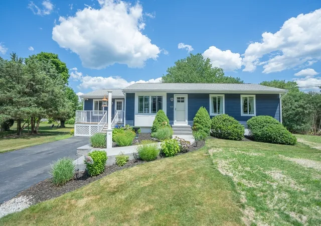 3rd image of 305 Scadding Street, Taunton, MA 02780 | MLS# 73541592